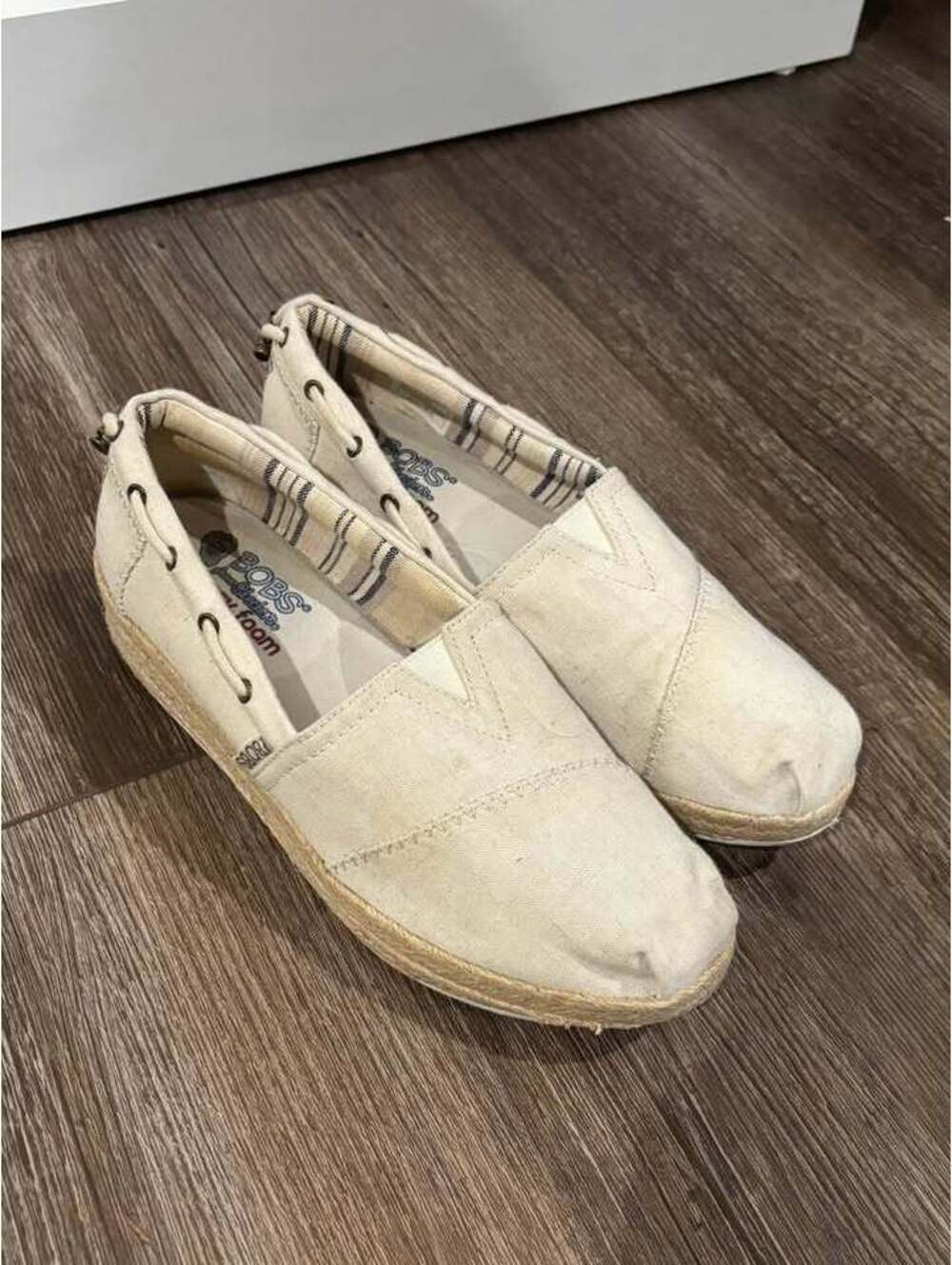 BOBS from Skechers Espadrille Flats size women’s 9